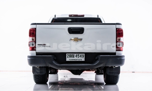 ซื้อ รถมือสอง Chevrolet Corolado ขาว รถยนต์ ใน %{เมือง} ใน กรุงเทพมหานคร ซื้อ รถมือสอง Chevrolet Corolado ขาว รถยนต์ ใน %{เมือง} ใน กรุงเทพมหานคร