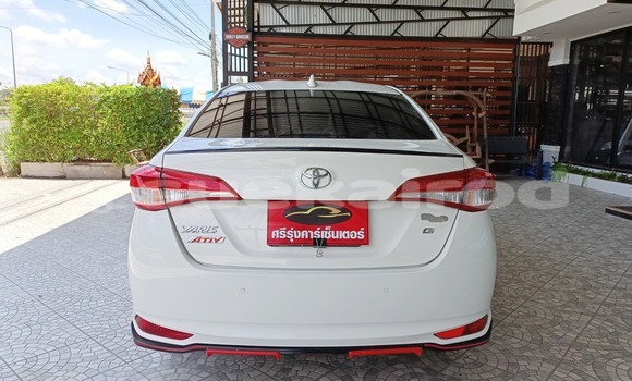 Buy Used Toyota Yaris Ativ White Car in Bangkok in Bangkok Buy Used Toyota Yaris Ativ White Car in Bangkok in Bangkok