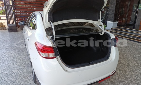 Buy Used Toyota Yaris Ativ White Car in Bangkok in Bangkok Buy Used Toyota Yaris Ativ White Car in Bangkok in Bangkok