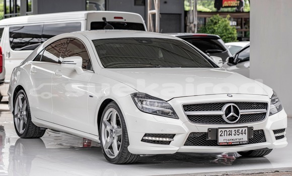 Buy Used Mercedes-Benz C-Classe White Car in Bangkok in Bangkok Buy Used Mercedes-Benz C-Classe White Car in Bangkok in Bangkok