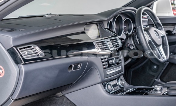 Buy Used Mercedes-Benz C-Classe White Car in Bangkok in Bangkok Buy Used Mercedes-Benz C-Classe White Car in Bangkok in Bangkok