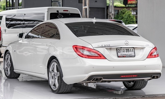 Buy Used Mercedes-Benz C-Classe White Car in Bangkok in Bangkok Buy Used Mercedes-Benz C-Classe White Car in Bangkok in Bangkok
