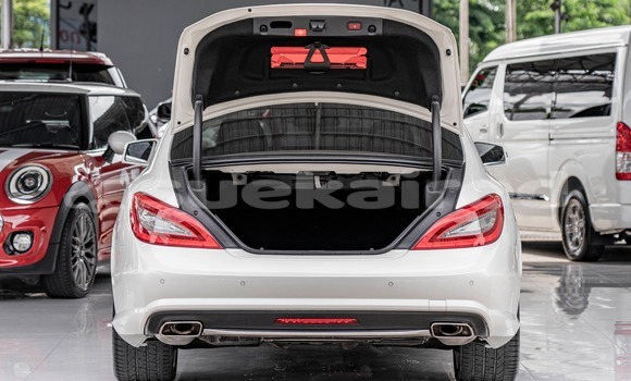 Buy Used Mercedes-Benz C-Classe White Car in Bangkok in Bangkok Buy Used Mercedes-Benz C-Classe White Car in Bangkok in Bangkok