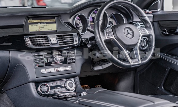 Buy Used Mercedes-Benz C-Classe White Car in Bangkok in Bangkok Buy Used Mercedes-Benz C-Classe White Car in Bangkok in Bangkok