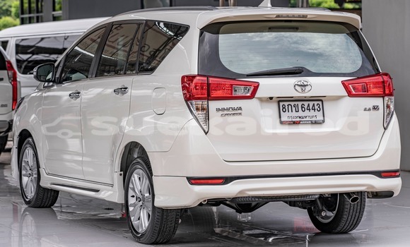 ซื้อ รถมือสอง Toyota Innova ขาว รถยนต์ ใน %{เมือง} ใน กรุงเทพมหานคร ซื้อ รถมือสอง Toyota Innova ขาว รถยนต์ ใน %{เมือง} ใน กรุงเทพมหานคร