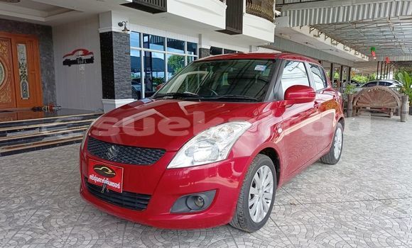 ซื้อ รถมือสอง Suzuki Swift สีแดง รถยนต์ ใน %{เมือง} ใน กรุงเทพมหานคร