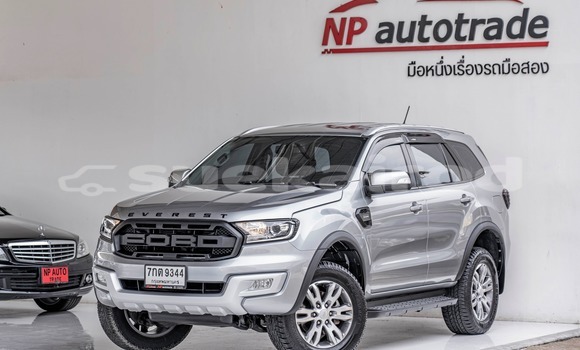 ซื้อ รถมือสอง Ford Everest อื่น ๆ รถยนต์ ใน %{เมือง} ใน กรุงเทพมหานคร