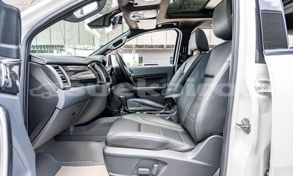 Buy Used Ford Everest White Car in Bangkok in Bangkok Buy Used Ford Everest White Car in Bangkok in Bangkok