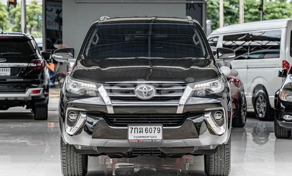 ซื้อ รถมือสอง Toyota Fortuner สีดำ รถยนต์ ใน %{เมือง} ใน กรุงเทพมหานคร ซื้อ รถมือสอง Toyota Fortuner สีดำ รถยนต์ ใน %{เมือง} ใน กรุงเทพมหานคร