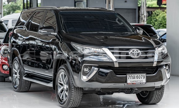 ซื้อ รถมือสอง Toyota Fortuner สีดำ รถยนต์ ใน %{เมือง} ใน กรุงเทพมหานคร ซื้อ รถมือสอง Toyota Fortuner สีดำ รถยนต์ ใน %{เมือง} ใน กรุงเทพมหานคร