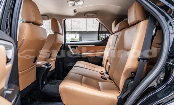 ซื้อ รถมือสอง Toyota Fortuner สีดำ รถยนต์ ใน %{เมือง} ใน กรุงเทพมหานคร ซื้อ รถมือสอง Toyota Fortuner สีดำ รถยนต์ ใน %{เมือง} ใน กรุงเทพมหานคร