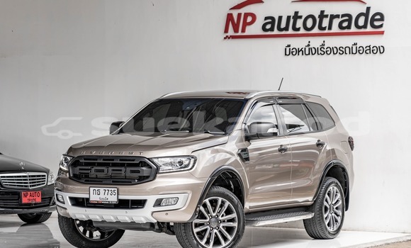 ซื้อ รถมือสอง Ford Everest อื่น ๆ รถยนต์ ใน %{เมือง} ใน กรุงเทพมหานคร