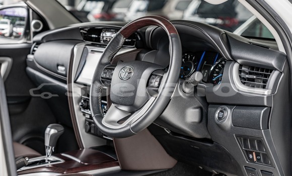 ซื้อ รถมือสอง Toyota Fortuner ขาว รถยนต์ ใน %{เมือง} ใน กรุงเทพมหานคร ซื้อ รถมือสอง Toyota Fortuner ขาว รถยนต์ ใน %{เมือง} ใน กรุงเทพมหานคร