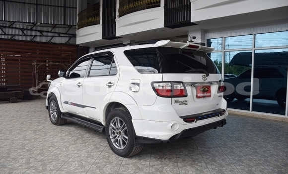 ซื้อ รถมือสอง Toyota Fortuner ขาว รถยนต์ ใน %{เมือง} ใน กรุงเทพมหานคร ซื้อ รถมือสอง Toyota Fortuner ขาว รถยนต์ ใน %{เมือง} ใน กรุงเทพมหานคร