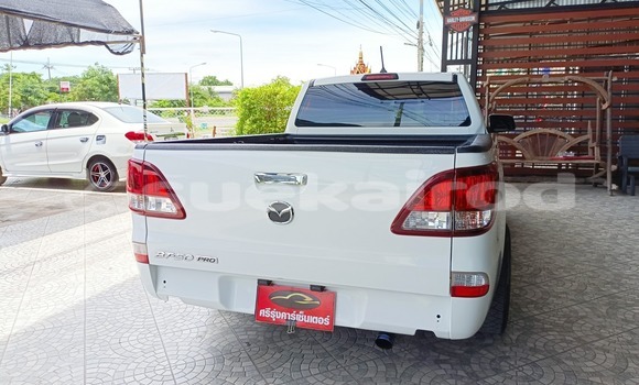 ซื้อ รถมือสอง Mazda BT-50 ขาว รถยนต์ ใน %{เมือง} ใน กรุงเทพมหานคร ซื้อ รถมือสอง Mazda BT-50 ขาว รถยนต์ ใน %{เมือง} ใน กรุงเทพมหานคร