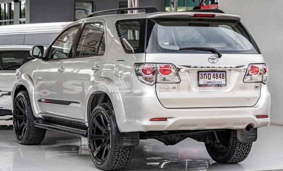 ซื้อ รถมือสอง Toyota Fortuner อื่น ๆ รถยนต์ ใน %{เมือง} ใน กรุงเทพมหานคร ซื้อ รถมือสอง Toyota Fortuner อื่น ๆ รถยนต์ ใน %{เมือง} ใน กรุงเทพมหานคร