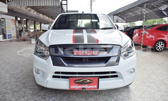 ซื้อ รถมือสอง Isuzu D-Max ขาว รถยนต์ ใน %{เมือง} ใน กรุงเทพมหานคร ซื้อ รถมือสอง Isuzu D-Max ขาว รถยนต์ ใน %{เมือง} ใน กรุงเทพมหานคร