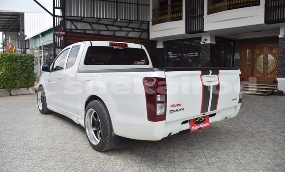 ซื้อ รถมือสอง Isuzu D-Max ขาว รถยนต์ ใน %{เมือง} ใน กรุงเทพมหานคร ซื้อ รถมือสอง Isuzu D-Max ขาว รถยนต์ ใน %{เมือง} ใน กรุงเทพมหานคร