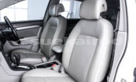 Buy Used Chevrolet Captiva White Car in Bangkok in Bangkok Buy Used Chevrolet Captiva White Car in Bangkok in Bangkok