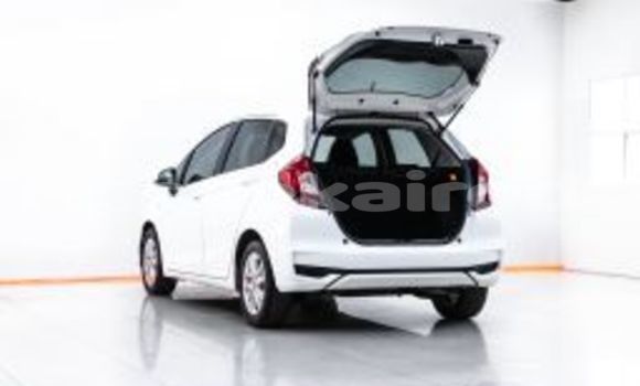 Buy Used Honda Jazz White Car in Bangkok in Bangkok Buy Used Honda Jazz White Car in Bangkok in Bangkok