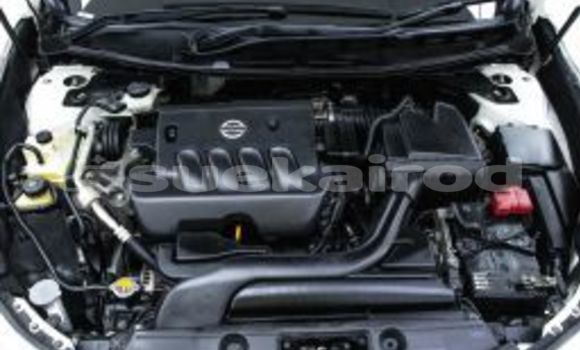 Buy Used Nissan Teana White Car in Bangkok in Bangkok Buy Used Nissan Teana White Car in Bangkok in Bangkok