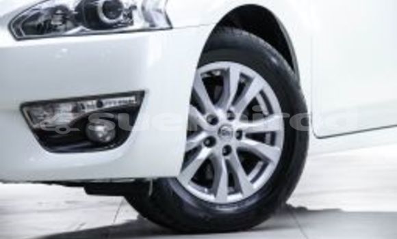 Buy Used Nissan Teana White Car in Bangkok in Bangkok Buy Used Nissan Teana White Car in Bangkok in Bangkok