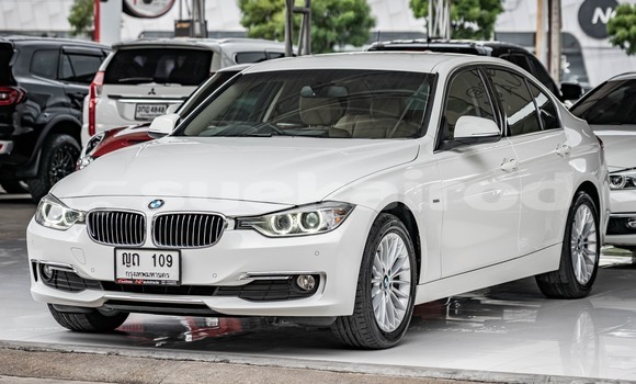 ซื้อ รถมือสอง BMW 3–Series ขาว รถยนต์ ใน %{เมือง} ใน กรุงเทพมหานคร ซื้อ รถมือสอง BMW 3–Series ขาว รถยนต์ ใน %{เมือง} ใน กรุงเทพมหานคร