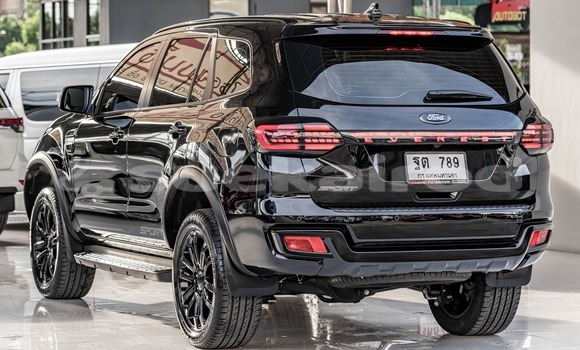 Buy Used Ford Everest Black Car in Bangkok in Bangkok Buy Used Ford Everest Black Car in Bangkok in Bangkok