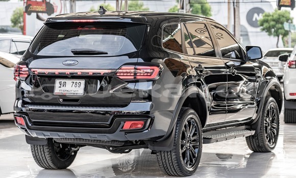 Buy Used Ford Everest Black Car in Bangkok in Bangkok Buy Used Ford Everest Black Car in Bangkok in Bangkok