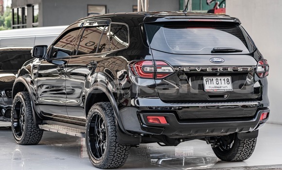 Buy Used Ford Everest Black Car in Bangkok in Bangkok Buy Used Ford Everest Black Car in Bangkok in Bangkok