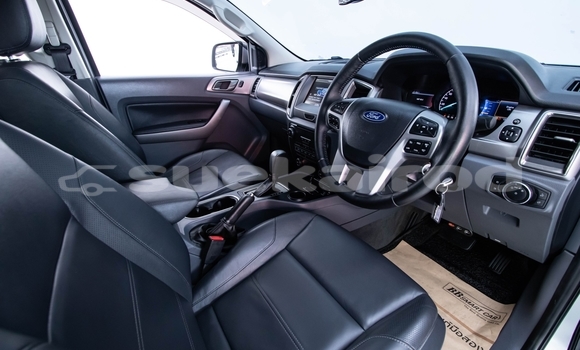 ซื้อ รถมือสอง Ford Everest อื่น ๆ รถยนต์ ใน %{เมือง} ใน กรุงเทพมหานคร ซื้อ รถมือสอง Ford Everest อื่น ๆ รถยนต์ ใน %{เมือง} ใน กรุงเทพมหานคร