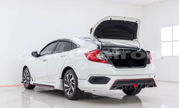 Buy Used Honda Civic White Car in Bangkok in Bangkok Buy Used Honda Civic White Car in Bangkok in Bangkok