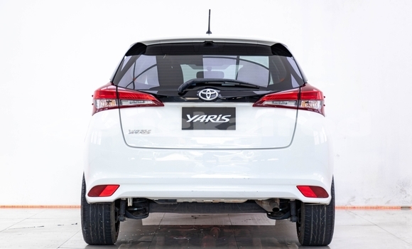 Buy Used Toyota Yaris White Car in Bangkok in Bangkok Buy Used Toyota Yaris White Car in Bangkok in Bangkok