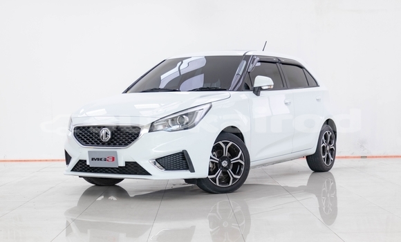 ซื้อ รถมือสอง MG 3 ขาว รถยนต์ ใน %{เมือง} ใน กรุงเทพมหานคร