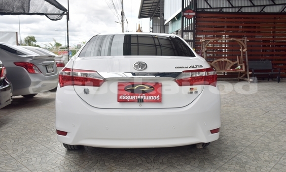 ซื้อ รถมือสอง Toyota Corolla Altis ขาว รถยนต์ ใน %{เมือง} ใน กรุงเทพมหานคร ซื้อ รถมือสอง Toyota Corolla Altis ขาว รถยนต์ ใน %{เมือง} ใน กรุงเทพมหานคร