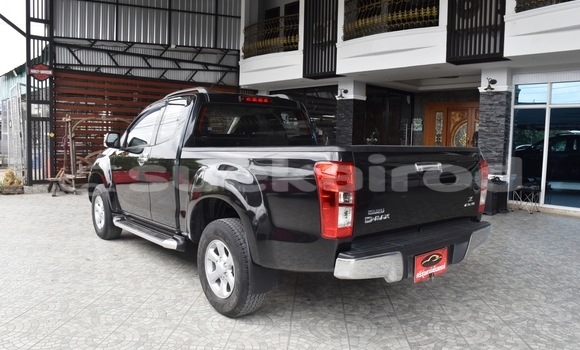 ซื้อ รถมือสอง Isuzu D–MAX สีดำ รถยนต์ ใน %{เมือง} ใน กรุงเทพมหานคร ซื้อ รถมือสอง Isuzu D–MAX สีดำ รถยนต์ ใน %{เมือง} ใน กรุงเทพมหานคร