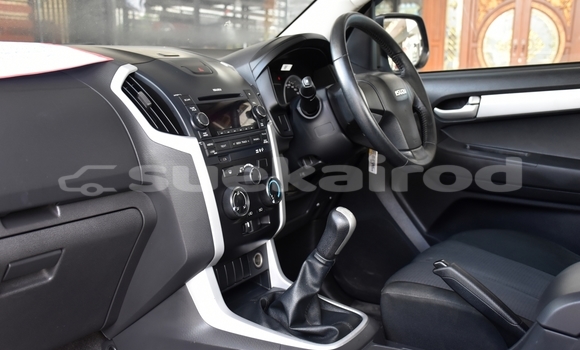 ซื้อ รถมือสอง Isuzu D–MAX สีดำ รถยนต์ ใน %{เมือง} ใน กรุงเทพมหานคร ซื้อ รถมือสอง Isuzu D–MAX สีดำ รถยนต์ ใน %{เมือง} ใน กรุงเทพมหานคร