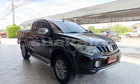 ซื้อ รถมือสอง Mitsubishi Triton สีดำ รถยนต์ ใน %{เมือง} ใน กรุงเทพมหานคร ซื้อ รถมือสอง Mitsubishi Triton สีดำ รถยนต์ ใน %{เมือง} ใน กรุงเทพมหานคร
