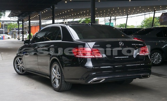 Buy Used Mercedes-Benz E-Classe Black Car in Bangkok in Bangkok Buy Used Mercedes-Benz E-Classe Black Car in Bangkok in Bangkok