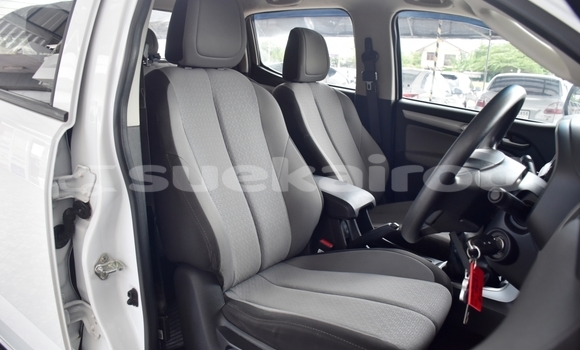 ซื้อ รถมือสอง Chevrolet Colorado ขาว รถยนต์ ใน %{เมือง} ใน กรุงเทพมหานคร ซื้อ รถมือสอง Chevrolet Colorado ขาว รถยนต์ ใน %{เมือง} ใน กรุงเทพมหานคร