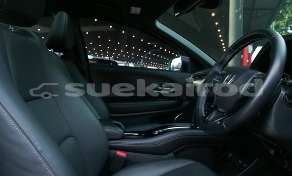 ซื้อ รถมือสอง Honda HR-V สีแดง รถยนต์ ใน %{เมือง} ใน กรุงเทพมหานคร ซื้อ รถมือสอง Honda HR-V สีแดง รถยนต์ ใน %{เมือง} ใน กรุงเทพมหานคร