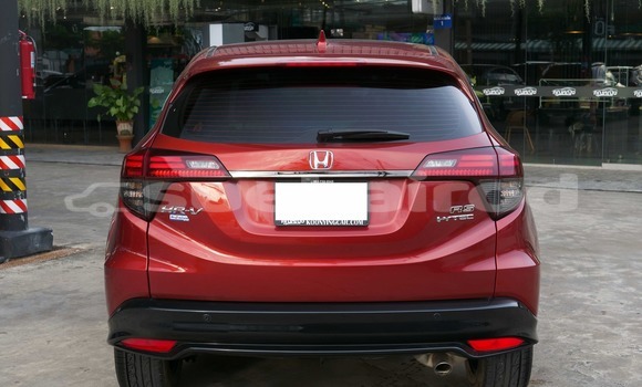 ซื้อ รถมือสอง Honda HR-V สีแดง รถยนต์ ใน %{เมือง} ใน กรุงเทพมหานคร ซื้อ รถมือสอง Honda HR-V สีแดง รถยนต์ ใน %{เมือง} ใน กรุงเทพมหานคร