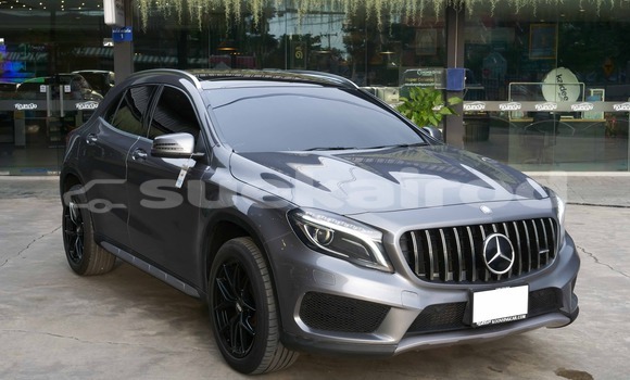 ซื้อ รถมือสอง Mercedes-Benz GLA-klasse AMG อื่น ๆ รถยนต์ ใน %{เมือง} ใน กรุงเทพมหานคร