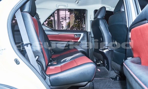 Buy Used Toyota Fortuner White Car in Bangkok in Bangkok Buy Used Toyota Fortuner White Car in Bangkok in Bangkok