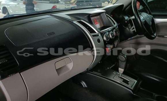 ซื้อ รถมือสอง Mitsubishi Pajero Sport ขาว รถยนต์ ใน %{เมือง} ใน กรุงเทพมหานคร ซื้อ รถมือสอง Mitsubishi Pajero Sport ขาว รถยนต์ ใน %{เมือง} ใน กรุงเทพมหานคร