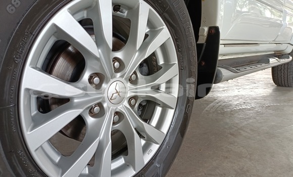 ซื้อ รถมือสอง Mitsubishi Pajero Sport ขาว รถยนต์ ใน %{เมือง} ใน กรุงเทพมหานคร ซื้อ รถมือสอง Mitsubishi Pajero Sport ขาว รถยนต์ ใน %{เมือง} ใน กรุงเทพมหานคร