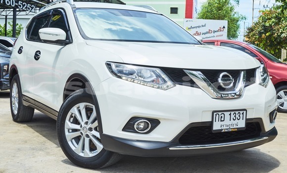 Buy Used Nissan X-Trail White Car in Bangkok in Bangkok Buy Used Nissan X-Trail White Car in Bangkok in Bangkok