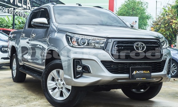 Buy Used Toyota Hiluxe Revo Other Car in Bangkok in Bangkok Buy Used Toyota Hiluxe Revo Other Car in Bangkok in Bangkok