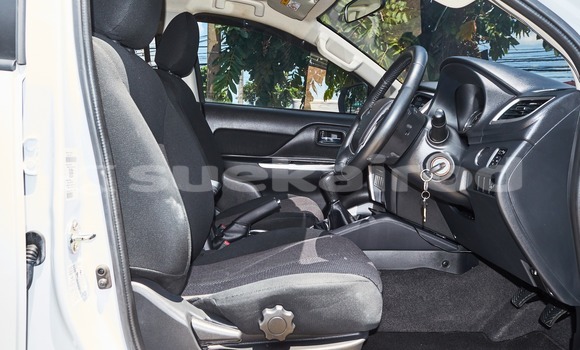 Buy Used Mitsubishi Triton White Car in Bangkok in Bangkok Buy Used Mitsubishi Triton White Car in Bangkok in Bangkok