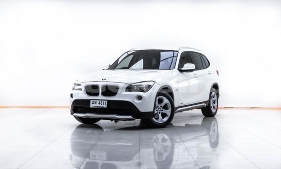 ซื้อ รถมือสอง BMW X1 ขาว รถยนต์ ใน %{เมือง} ใน กรุงเทพมหานคร